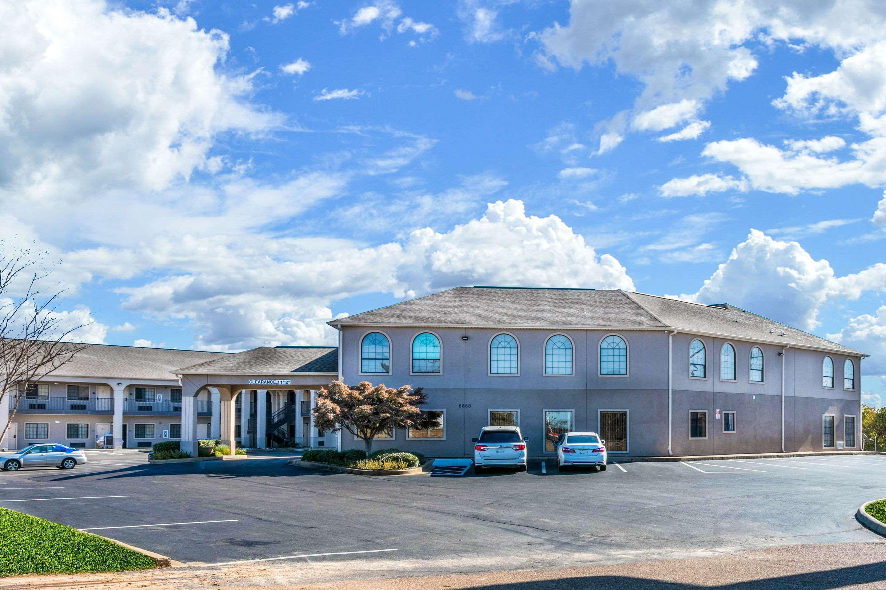 Econo Lodge Inn & Suites Хорн Лейк Екстериор снимка