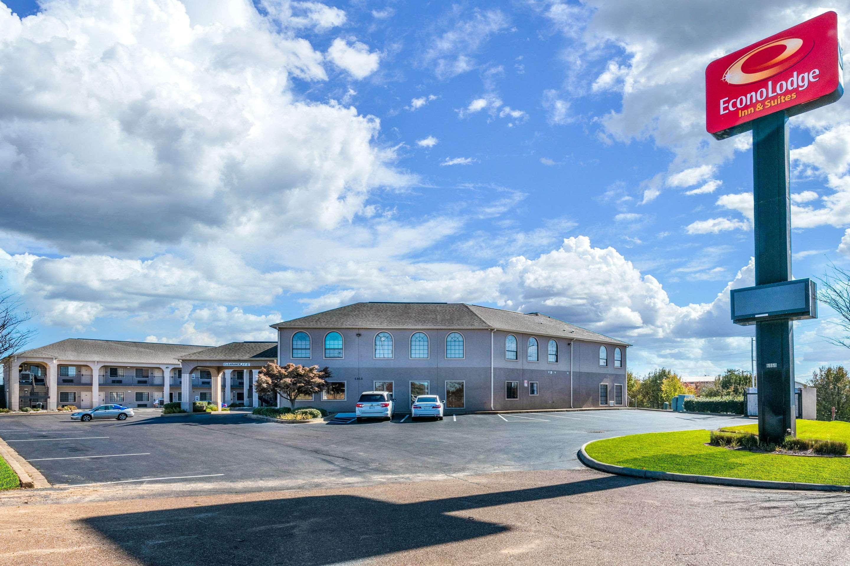 Econo Lodge Inn & Suites Хорн Лейк Екстериор снимка