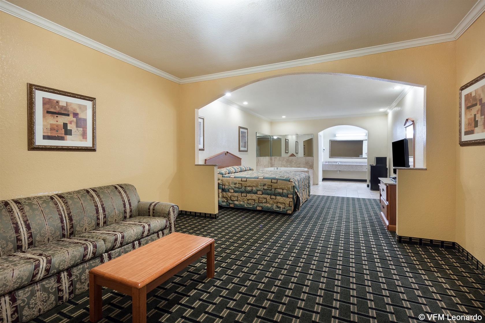 Econo Lodge Inn & Suites Хорн Лейк Екстериор снимка